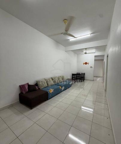 Mutiara Emas@Taman Mount Austin/Single Storey/4Bedroom2Bathroom 1