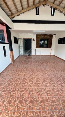 Rumah Teres 2 Tingkat Untuk Dijual Di Tmn Sceintex Kelapa Sawit Kulai 2