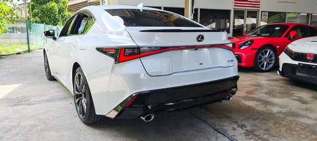 2023 Lexus IS300 2.0 F-SPORT (A) NO HIDDEN TAX - 5