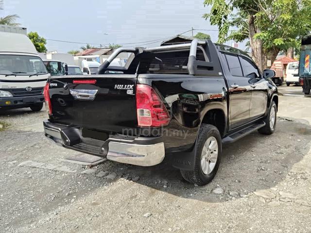 2017 Toyota Hilux Double Cab 2.4 G (A) | 4X4 - 2