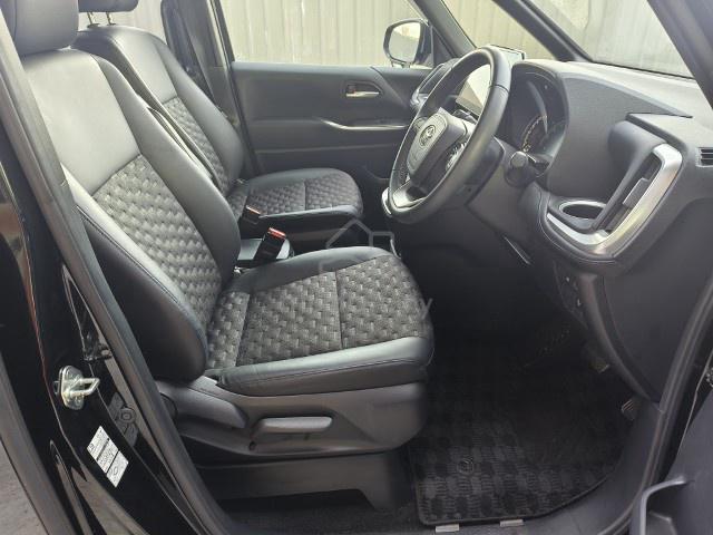 FULLoan MZRA90 VOXY S-Z 2023 UNREG 7SEATER 2PwDOOR - 3