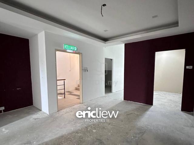1st Floor Commercial unit for rent at The Northbank, Facing Main Road 1