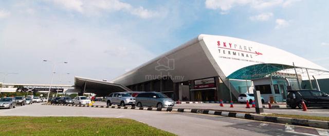 1st Home Full loan ! FREEHOLD Near Subang Airport @ 2 R | 5 min Elmina 1