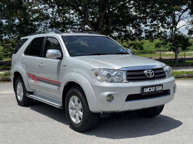 Toyota FORTUNER 2.5 G GREEN DIESEL ENGINE - 4
