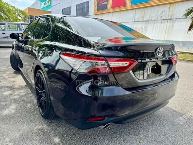 2019 LOW KM 1 OWNER FUL SEVIS Toyota CAMRY 2.5 V - 4