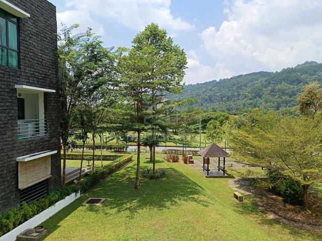 Beautiful Townhouse @ Meru Valley Golf Resort (Eco Village) 1