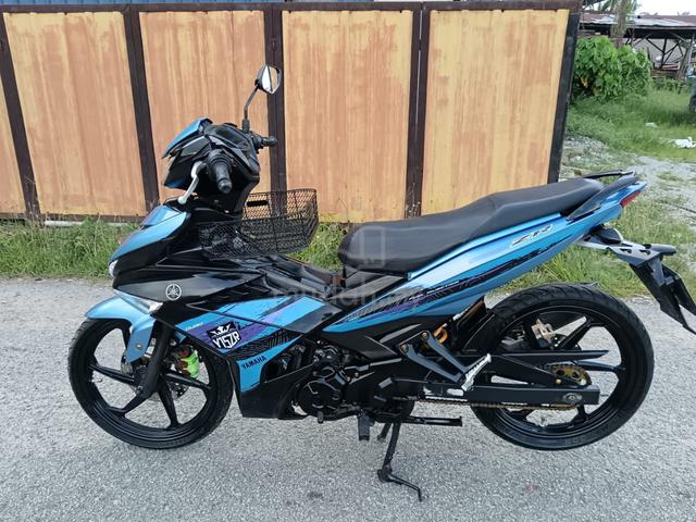 Yamaha Y15ZR V2 starter cantik - photo 2 of 8