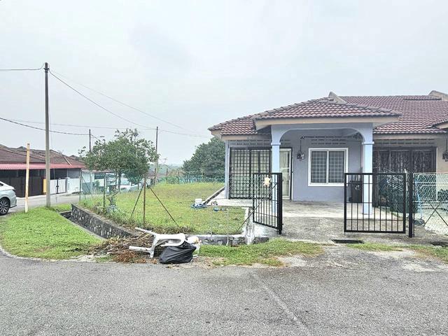 (Corner Lot) Teres setingkat Taman Jati Indah Simpang Ampat Alor Gajah 1