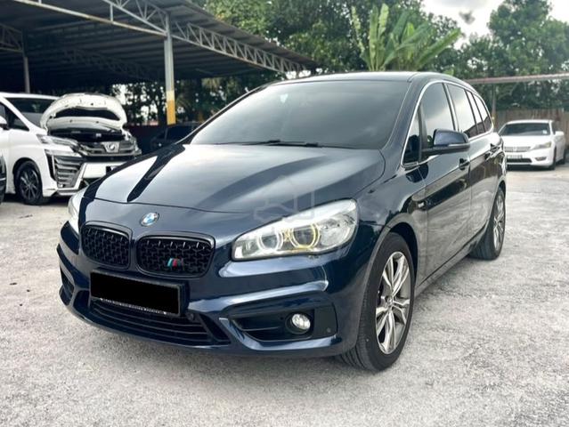 L/KEDAI 2015/2016 Bmw 220i GRAN TOURER LUXURY 2.0 - 1