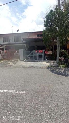 Sari 5, No 82, Taman Cempaka 1