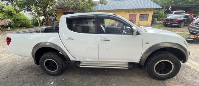 2011 Mitsubishi TRITON 2.5 STANDARD FACELIFT (M) - 5