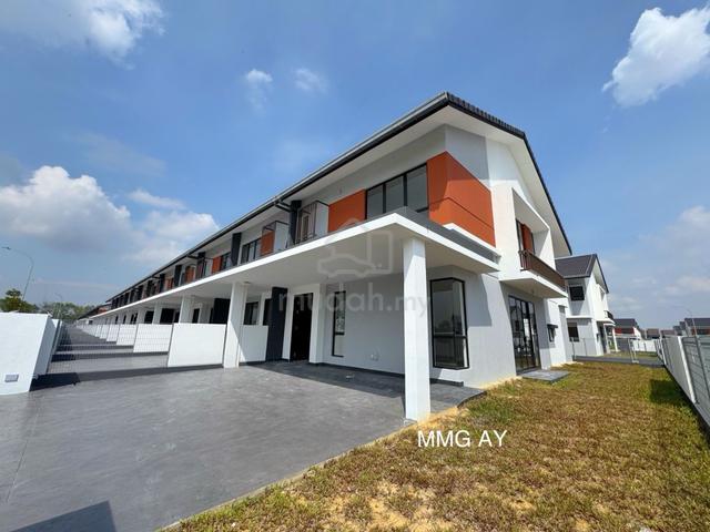 Facing Lake❗️2 Storey Brand New Endlot for Sale at Casira 3 Bukit Raja 1