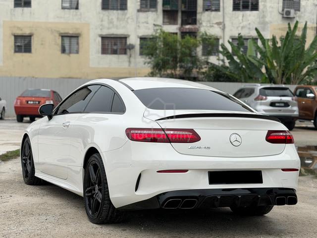 2018/22 Mercedes Benz E300 COUPE 2.0 AMG LINE - 2