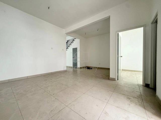 Rini Homes 8 Double Storey 22x70 New House Condition 1