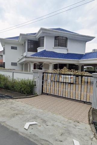 Exclusive Link Bungalow Taman Iramanis | Kolombong | Huge Land Size 1