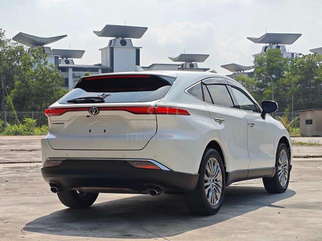 2023 Toyota Harrier Z JBL / 34k KM / GRADE 5 B 🌟 - 3