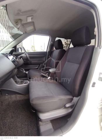 2012 Suzuki SWIFT 1.5 GX FACELIFT (A) - 5