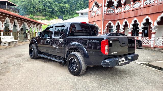 2010 Nissan NAVARA 2.5 CALIBRE (A) - 3