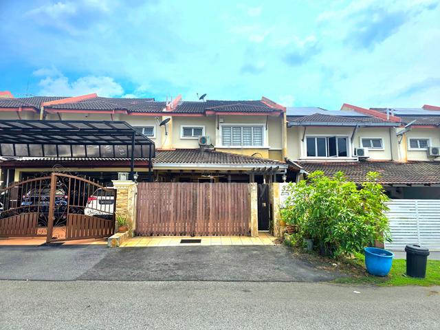 Kitchen Renovated & Freehold Taman Prima Saujana, Kajang 1