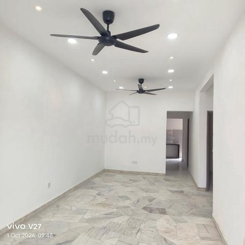 **FULLY RENOVATED HOUSE FOR SALE – Taman Desa Jaya** 1