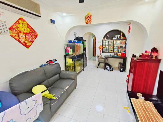 Park Avenue (Tampoi Indah) 1