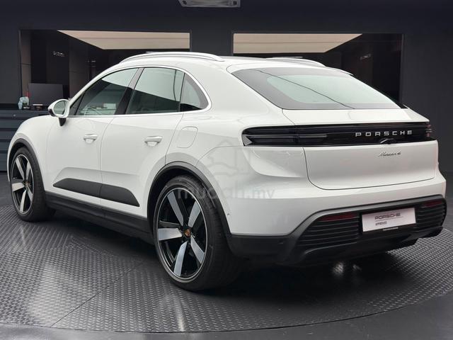 2024 Porsche MACAN 4 BEV - 2