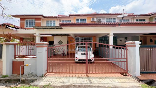 Double Storey At Taman Semabok Perdana 1