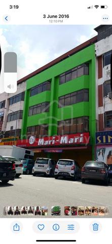 Kluang busy Commercial Area Shoplot for Rent 1
