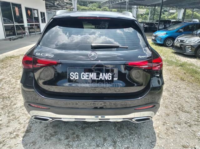2023 Mercedes Benz GLC300 2.0 4MATIC NEW Model - 4