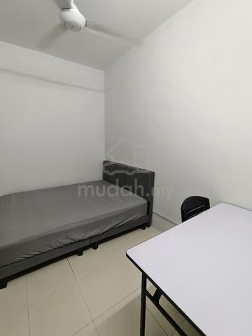Rooms for rent@Batu Kawan 1