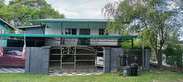 Rumah Kampung Untuk Dijual 1