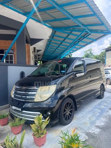 2004 Nissan ELGRAND 3.5 HIGHWAY STAR (A) - 1