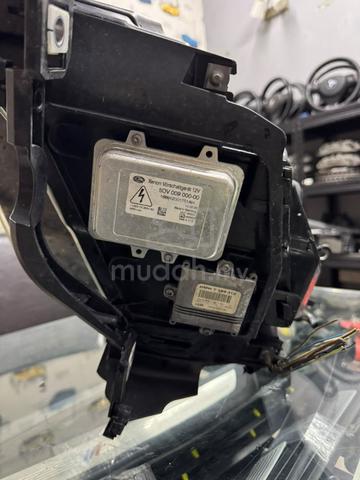 BMW E60 LCI M Sport Xenon Lampu Depan - photo 5 of 6