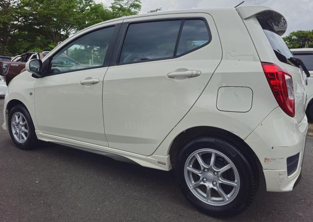 2016 Perodua AXIA 1.0 A G GEAR UP (AT) (HATCHBACK) - 4