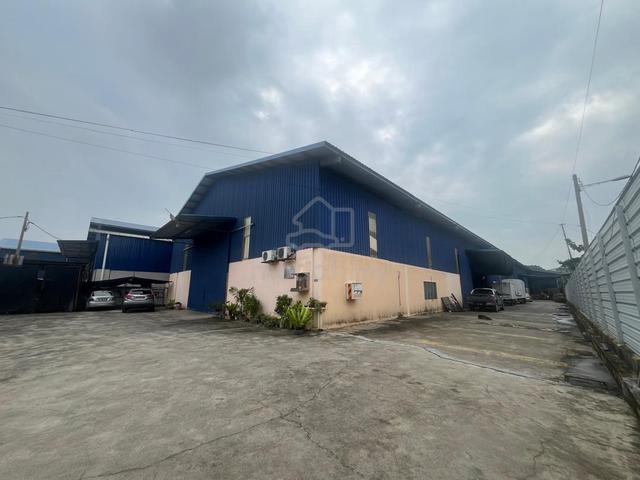 Kg Baru Sungai Buloh
Warehouse Jalan Industri 7 9900sft For Rent 1