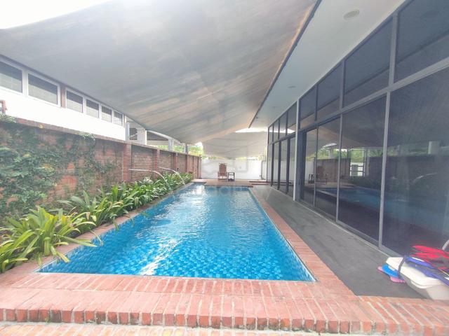 FREEHOLD Furnished Homestay Bungalow Swimming Pool Kuang BRP Sg. Buloh 1