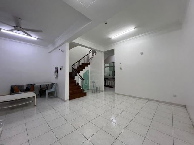 Double Storey @ Taman Daya Unblock View 1