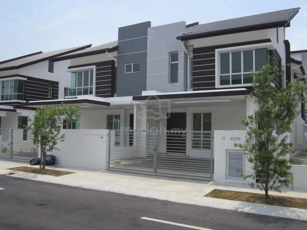 2 Storey Semi D Bandar Parkland, Bukit Tinggi 3, Bayuemas, LRT 3 1