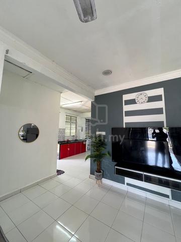 Semi D setingkat Taman Kijang, Lunas 5