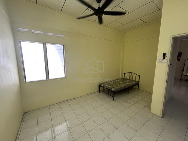 Room to rent 1