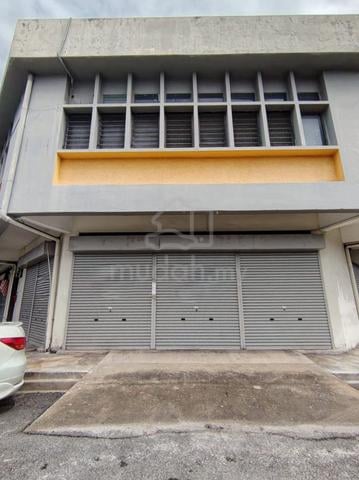 Double storey corner Shop Lot at Butterworth Land Area Etm 2000sf 1