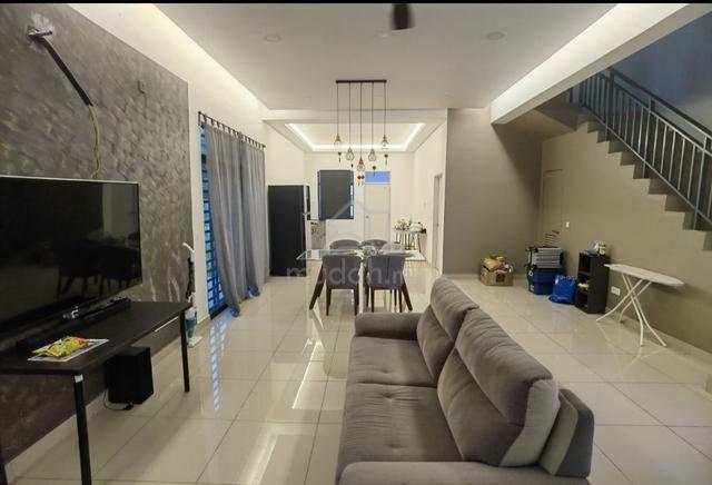 Bestari Perdana Jalan Jasmine double storey corner for sale 1