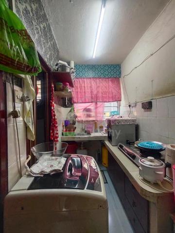 Flat Taman Plentong Utama 4
