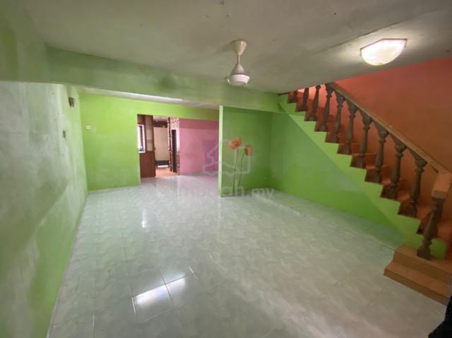 Booking RM1000 Full Loan Teres 2 Tingkat Taman Industri Puchong 1