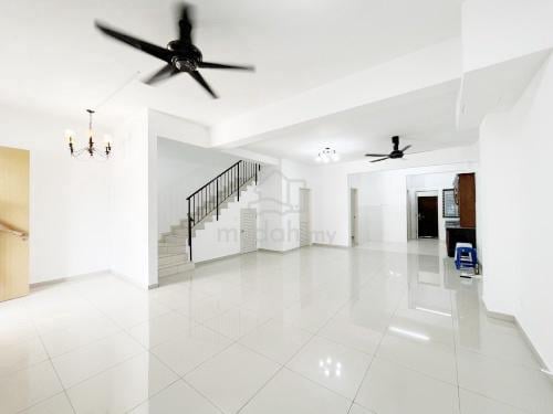 Double Story East Gate Setia Ecohill Semenyih【READY MOVE IN】NEW PAINT 1