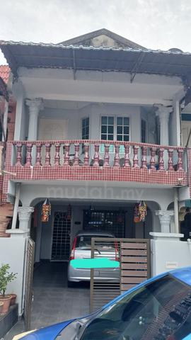 Double storey house for Sale 1