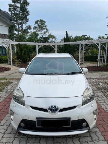 2013 Toyota PRIUS 1.8 LUXURY (HYBRID) ZVW30R - 1