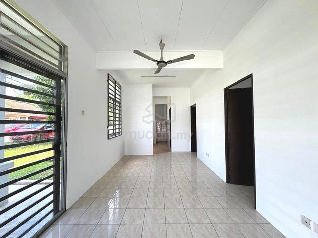 (CORNER LOT) 1 Storey Terrace SP1 Bandar Saujana Putra 1