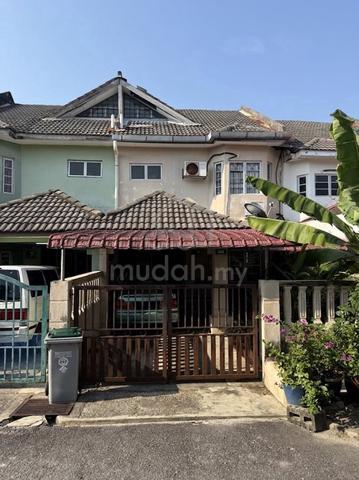 Taman Alamanda Senawang | Renovated and Extended Car Porch 1