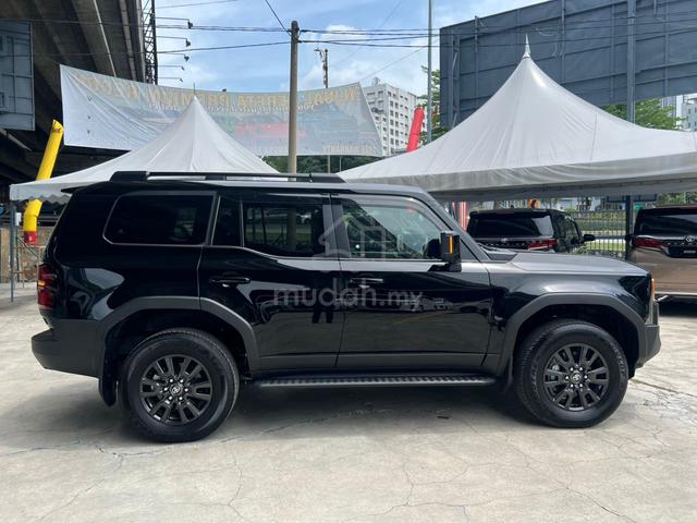 2024 Toyota LANDCRUISER LC250 2.7 VX Prado Petrol - 5